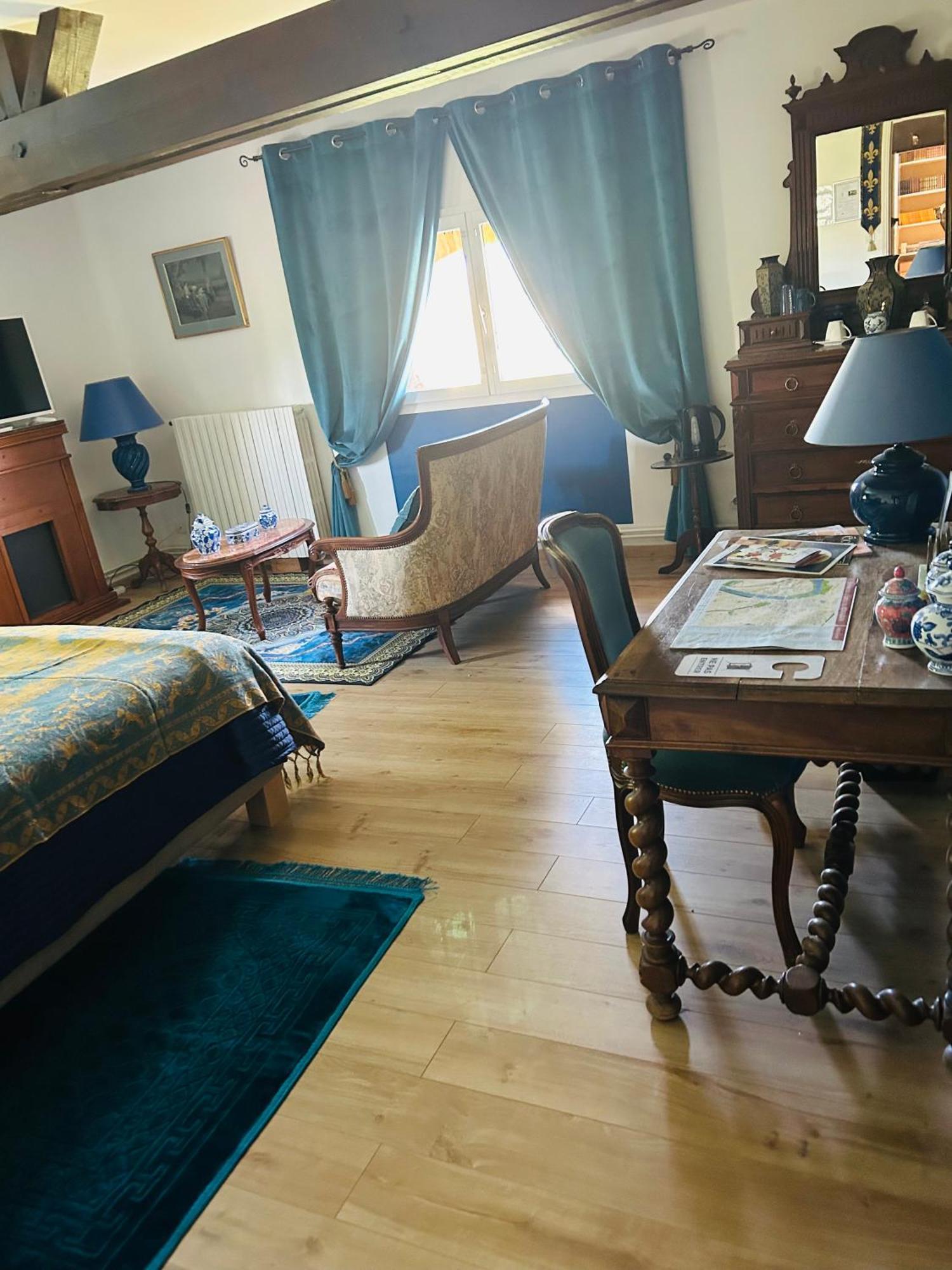 מונטובן Manoir De La Gravette, Manoir Et Table D'Hotes מראה חיצוני תמונה